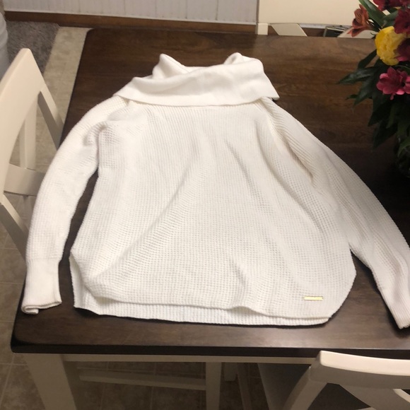 **SOLD** - Picture 6 of 8